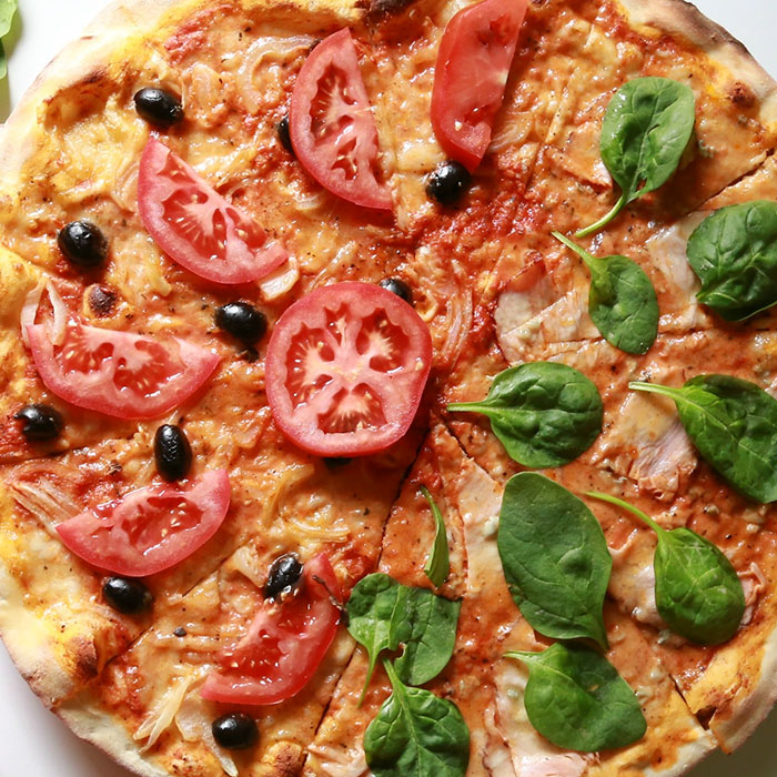 Quattro Stagioni pizza