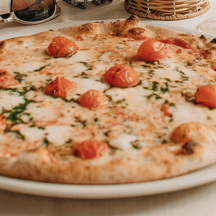 Quattro Stagioni pizza